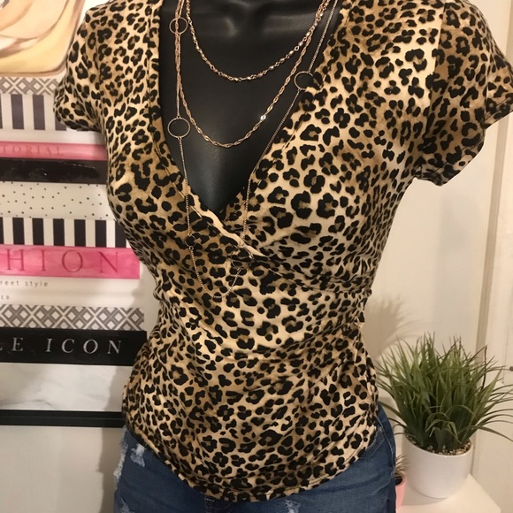 Leopard Print Top - Picture 1 of 4